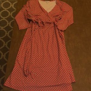 Red and gray polka dot Gap Maternity wrap dress M